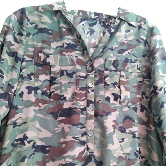 A New Approach Green Camouflage Long Sleeve Front Button Sheer Shirt Size PS - Picture 3 of 10